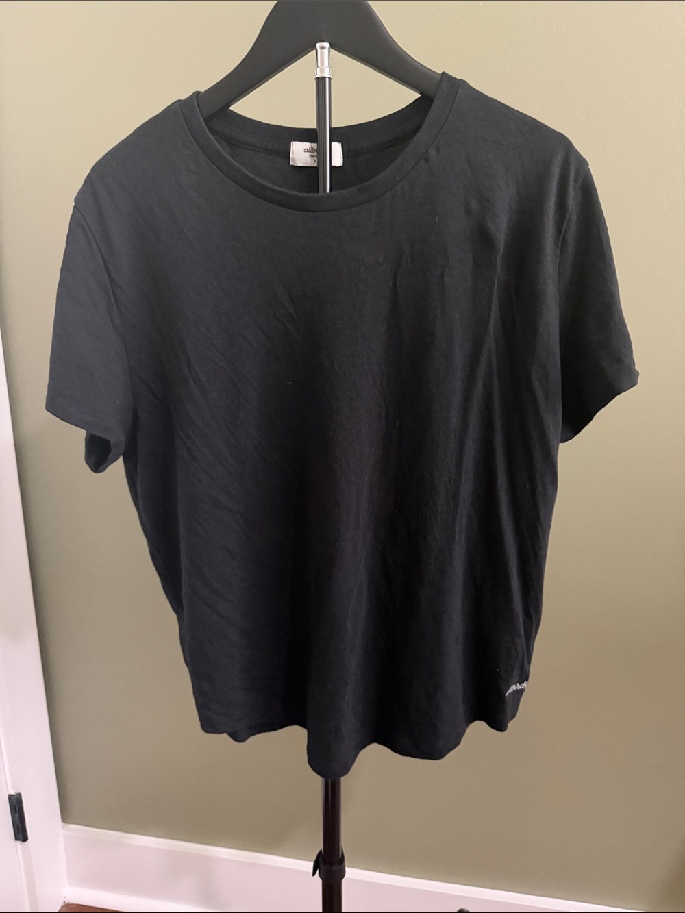 Allbirds Women Black Crew Neck T-Shirt- set of 2